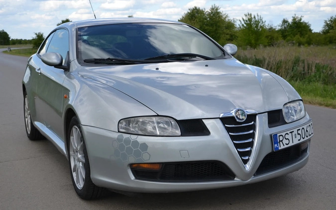 Alfa Romeo GT cena 9000 przebieg: 220000, rok produkcji 2004 z Pieńsk małe 667